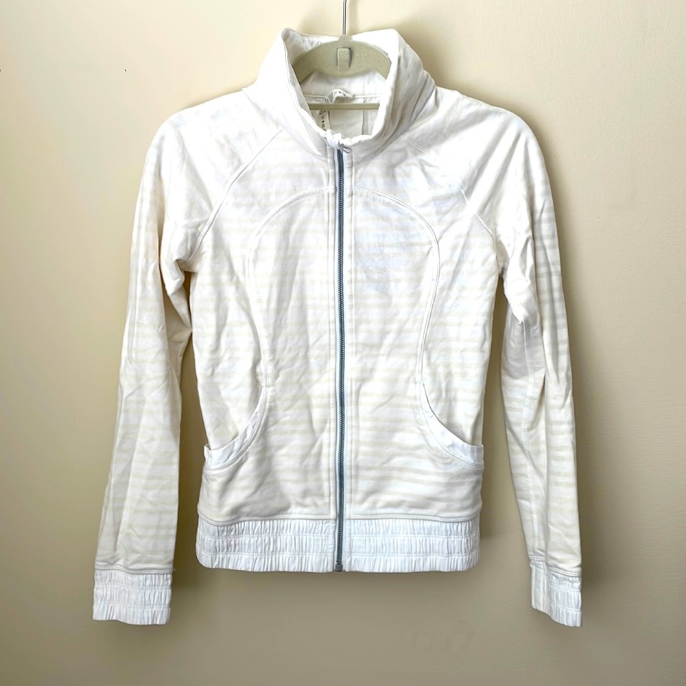 Lululemon Jacket in White